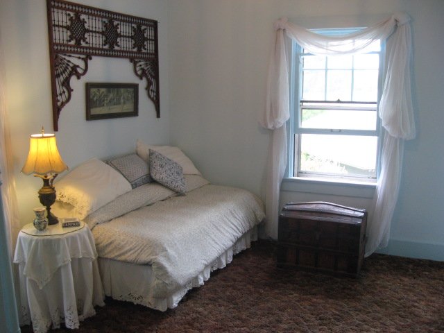 Property photo 3 - Historic Beechwood Circle Mansion